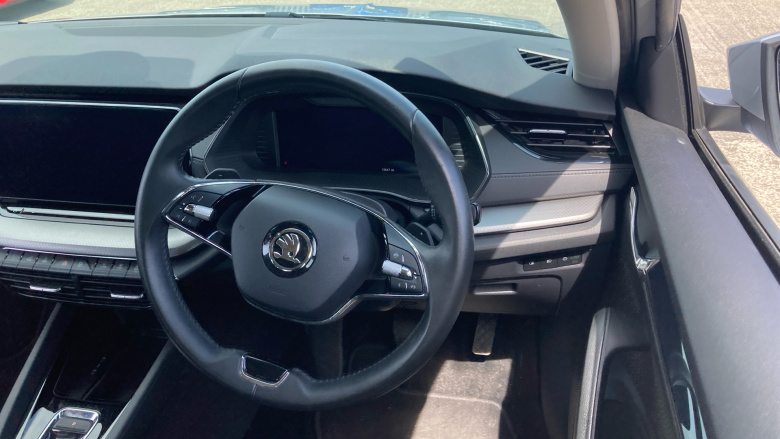 Skoda Octavia 1.4 TSI iV SE Technology DSG 5dr Hatchback